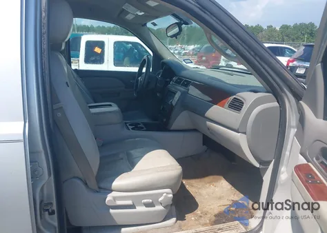 2011 Chevrolet Tahoe Lt из США, поврежденный, VIN 1GNSCBE00BR167713